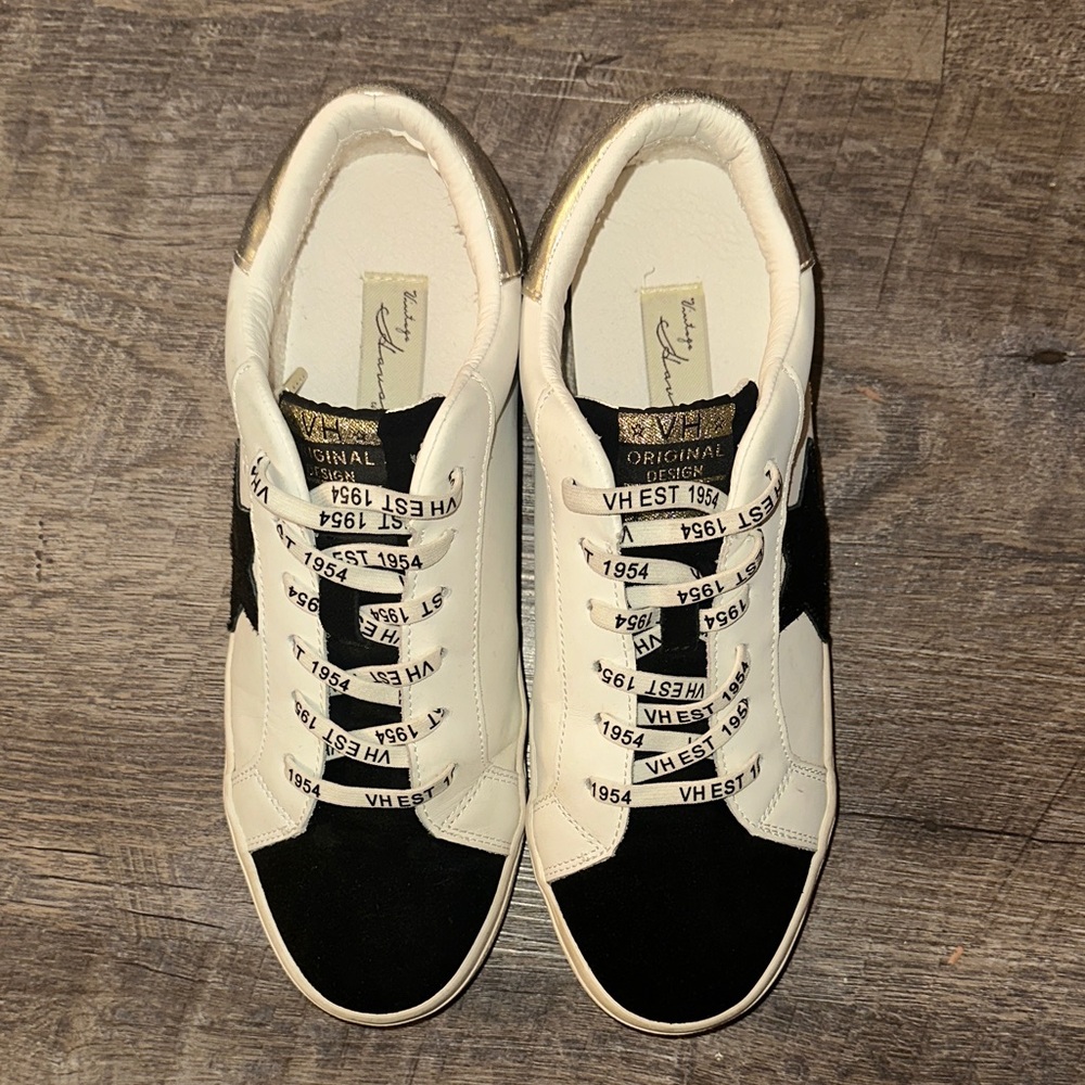 Vintage Havana Sneaker
